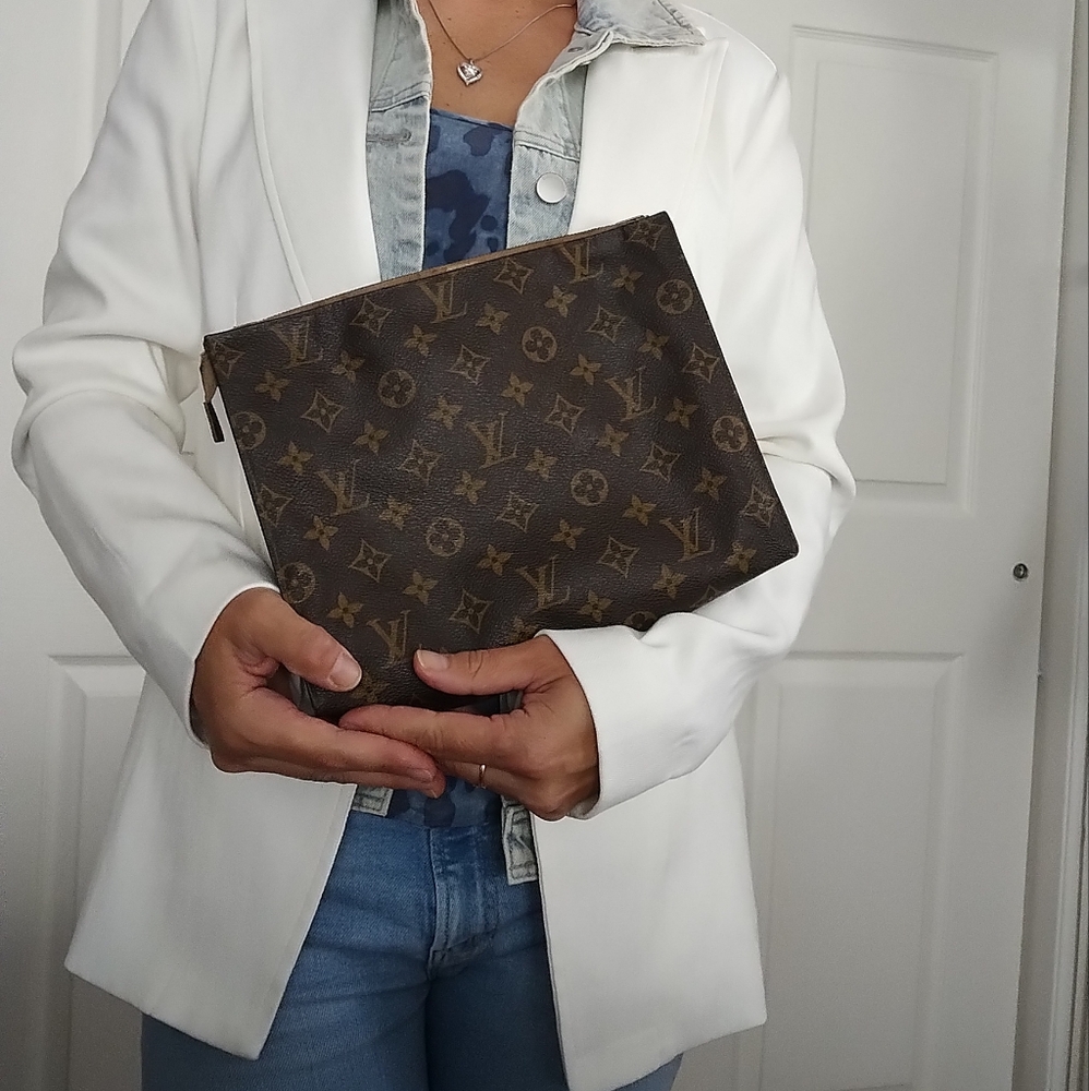 Louis Vuitton Saks Fifth Avenue zippered Pouchette